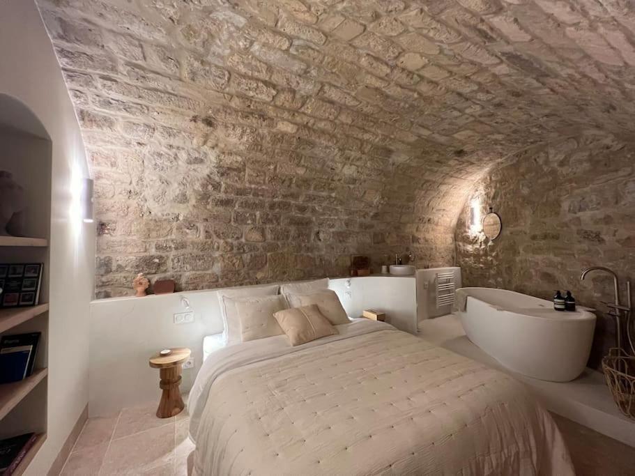 Apartmán Marais - Unique Duplex Decorated With Taste Paříž Exteriér fotografie